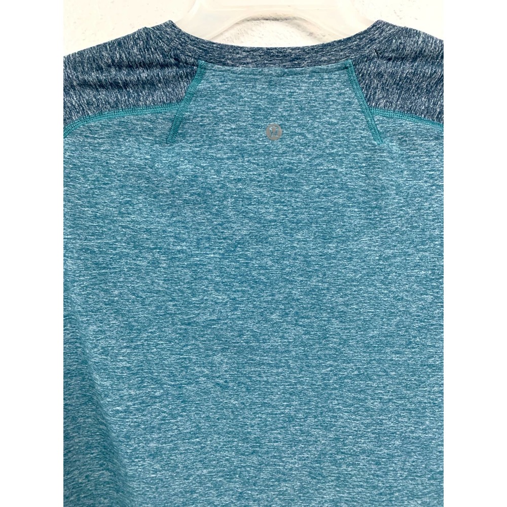 Lululemon Surge Warm Long Sleeve Shirt - Men's L - Picture 7 of 9